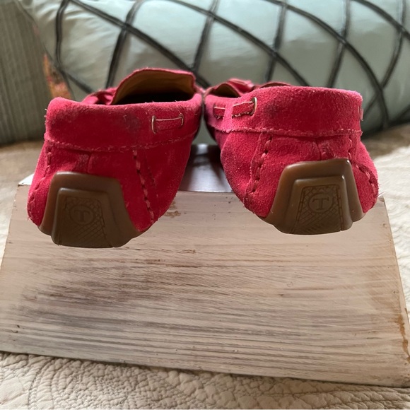 Talbots Women's Pink Suede Driving Mocs - Picture 4 of 9